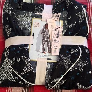 Victoria's Secret Black and White Star Flannel Pajama Set